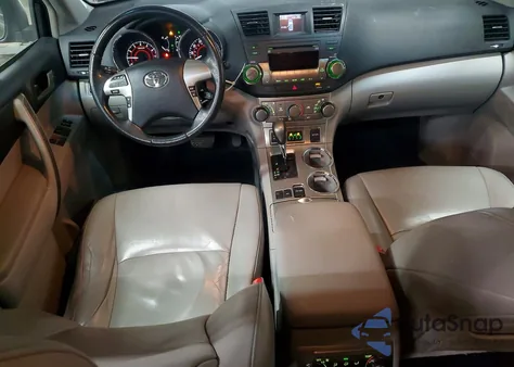 2012 Toyota Highlander Base z USA, uszkodzony, nr VIN 5TDZK3EH2CS061580